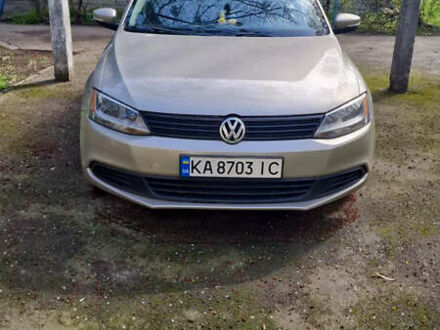 Бежевий Фольксваген Джетта, об'ємом двигуна 1.78 л та пробігом 163 тис. км за 9500 $, фото 1 на Automoto.ua