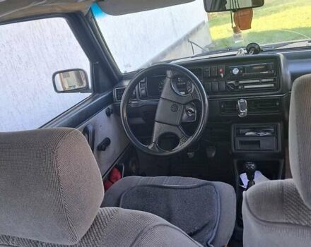 Чорний Фольксваген Джетта, об'ємом двигуна 1.6 л та пробігом 270 тис. км за 800 $, фото 2 на Automoto.ua