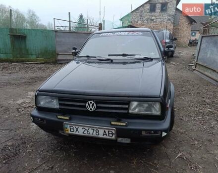 Черный Фольксваген Джетта, объемом двигателя 1.78 л и пробегом 400 тыс. км за 1900 $, фото 7 на Automoto.ua