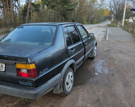 Чорний Фольксваген Джетта, об'ємом двигуна 1.6 л та пробігом 333 тис. км за 800 $, фото 1 на Automoto.ua