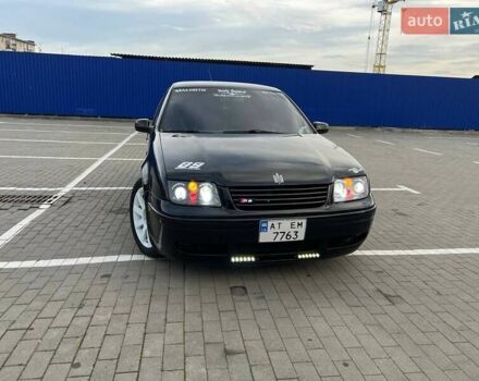 Черный Фольксваген Джетта, объемом двигателя 1.78 л и пробегом 184 тыс. км за 4900 $, фото 1 на Automoto.ua