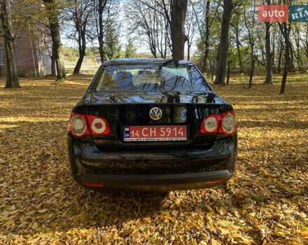 Черный Фольксваген Джетта, объемом двигателя 1.6 л и пробегом 197 тыс. км за 6100 $, фото 3 на Automoto.ua