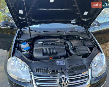 Черный Фольксваген Джетта, объемом двигателя 1.6 л и пробегом 197 тыс. км за 6100 $, фото 11 на Automoto.ua