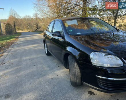 Черный Фольксваген Джетта, объемом двигателя 1.6 л и пробегом 197 тыс. км за 6100 $, фото 19 на Automoto.ua