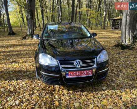 Черный Фольксваген Джетта, объемом двигателя 1.6 л и пробегом 197 тыс. км за 6100 $, фото 7 на Automoto.ua