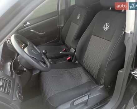 Черный Фольксваген Джетта, объемом двигателя 1.6 л и пробегом 210 тыс. км за 5700 $, фото 2 на Automoto.ua