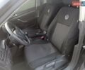 Черный Фольксваген Джетта, объемом двигателя 1.6 л и пробегом 210 тыс. км за 5700 $, фото 2 на Automoto.ua