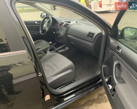 Чорний Фольксваген Джетта, об'ємом двигуна 1.6 л та пробігом 250 тис. км за 6400 $, фото 11 на Automoto.ua