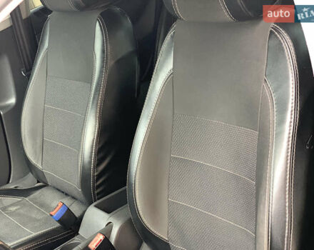 Фольксваген Джетта 2006 в Яворове на Automoto.ua Черный Фольксваген Джетта, объемом двигателя 1.6 л и пробегом 395 тыс. км за 3199 $, фото 8 на Automoto.ua