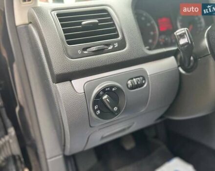 Фольксваген Джетта 2006 в Хмельницком на Automoto.ua Черный Фольксваген Джетта, объемом двигателя 1.6 л и пробегом 188 тыс. км за 6599 $, фото 41 на Automoto.ua