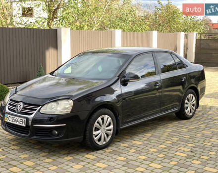 Фольксваген Джетта 2006 в Яворове на Automoto.ua Черный Фольксваген Джетта, объемом двигателя 1.6 л и пробегом 395 тыс. км за 3199 $, фото 2 на Automoto.ua