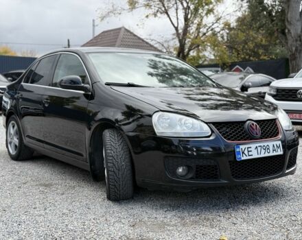 Черный Фольксваген Джетта, объемом двигателя 2.5 л и пробегом 300 тыс. км за 6300 $, фото 4 на Automoto.ua