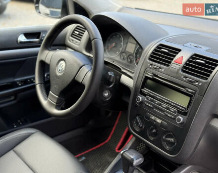 Черный Фольксваген Джетта, объемом двигателя 2.5 л и пробегом 320 тыс. км за 6300 $, фото 18 на Automoto.ua