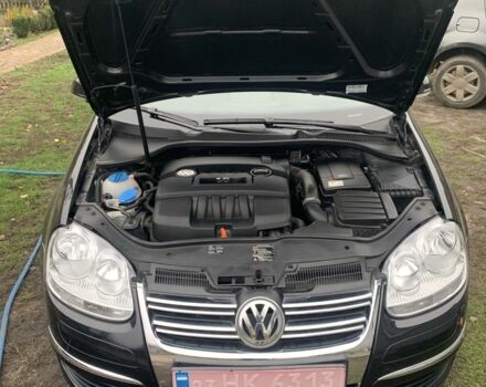 Чорний Фольксваген Джетта, об'ємом двигуна 1.6 л та пробігом 250 тис. км за 5999 $, фото 4 на Automoto.ua