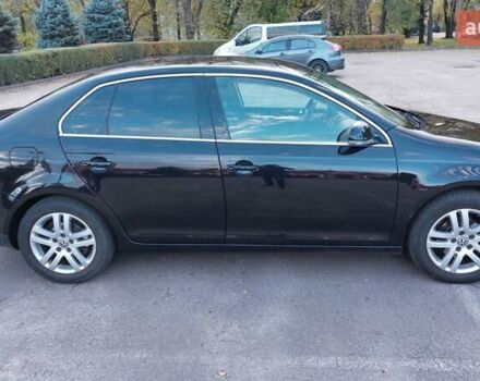 Черный Фольксваген Джетта, объемом двигателя 1.6 л и пробегом 199 тыс. км за 6000 $, фото 1 на Automoto.ua