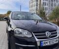 Черный Фольксваген Джетта, объемом двигателя 1.6 л и пробегом 258 тыс. км за 4600 $, фото 1 на Automoto.ua