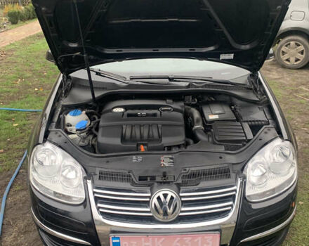 Чорний Фольксваген Джетта, об'ємом двигуна 1.6 л та пробігом 250 тис. км за 6400 $, фото 1 на Automoto.ua