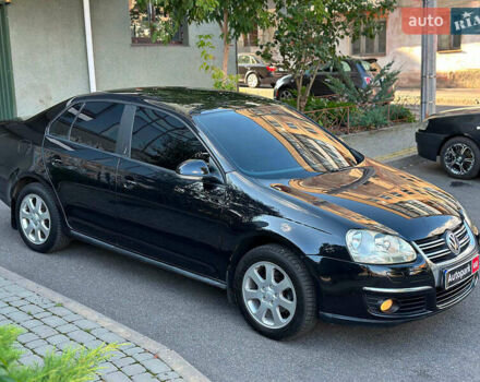 Черный Фольксваген Джетта, объемом двигателя 1.6 л и пробегом 200 тыс. км за 5950 $, фото 7 на Automoto.ua