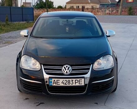 Фольксваген Джетта 2006 у Новом Буге на Automoto.ua Чорний Фольксваген Джетта, об'ємом двигуна 1.6 л та пробігом 223 тис. км за 5500 $, фото 1 на Automoto.ua