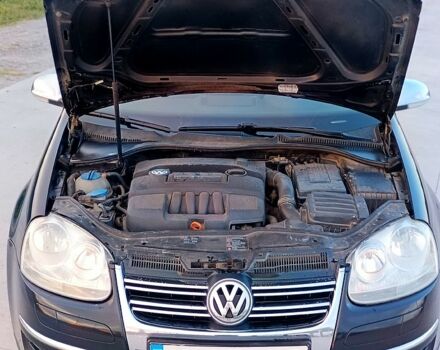 Фольксваген Джетта 2006 у Новом Буге на Automoto.ua Чорний Фольксваген Джетта, об'ємом двигуна 1.6 л та пробігом 223 тис. км за 5500 $, фото 6 на Automoto.ua
