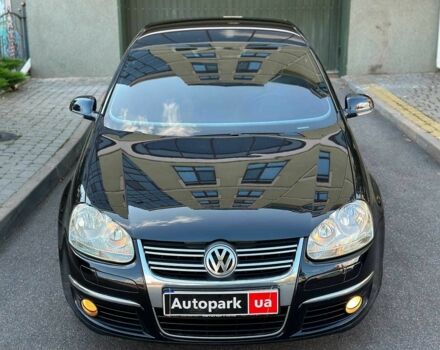 Чорний Фольксваген Джетта, об'ємом двигуна 1.6 л та пробігом 200 тис. км за 5990 $, фото 5 на Automoto.ua
