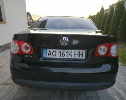 Черный Фольксваген Джетта, объемом двигателя 1.6 л и пробегом 235 тыс. км за 5500 $, фото 3 на Automoto.ua