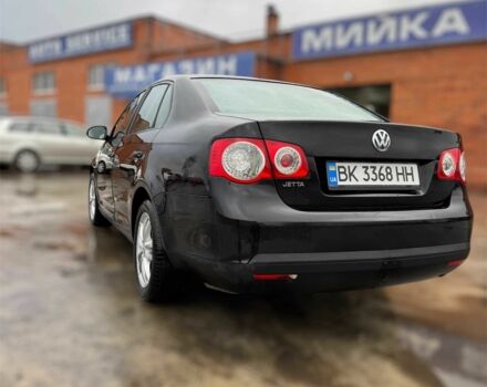 Черный Фольксваген Джетта, объемом двигателя 1.6 л и пробегом 282 тыс. км за 4500 $, фото 5 на Automoto.ua