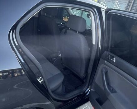 Черный Фольксваген Джетта, объемом двигателя 1.6 л и пробегом 249 тыс. км за 5000 $, фото 6 на Automoto.ua