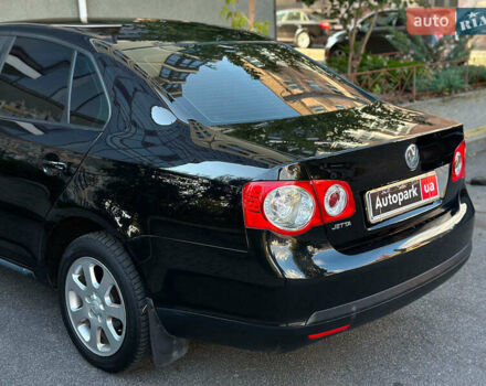 Черный Фольксваген Джетта, объемом двигателя 1.6 л и пробегом 200 тыс. км за 5950 $, фото 13 на Automoto.ua