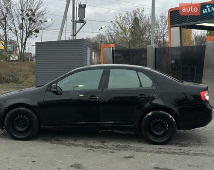 Черный Фольксваген Джетта, объемом двигателя 1.6 л и пробегом 270 тыс. км за 4700 $, фото 2 на Automoto.ua