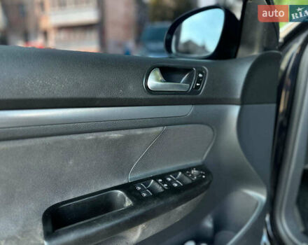 Черный Фольксваген Джетта, объемом двигателя 1.6 л и пробегом 200 тыс. км за 5950 $, фото 18 на Automoto.ua