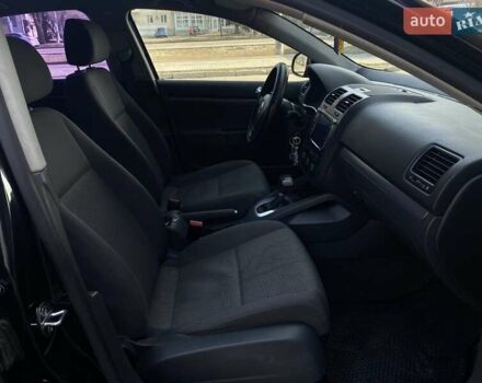 Черный Фольксваген Джетта, объемом двигателя 1.6 л и пробегом 255 тыс. км за 6500 $, фото 30 на Automoto.ua