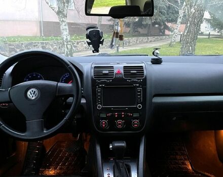 Черный Фольксваген Джетта, объемом двигателя 2 л и пробегом 290 тыс. км за 5300 $, фото 11 на Automoto.ua