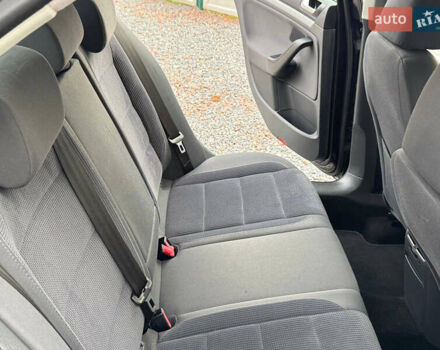 Чорний Фольксваген Джетта, об'ємом двигуна 1.6 л та пробігом 187 тис. км за 5350 $, фото 66 на Automoto.ua