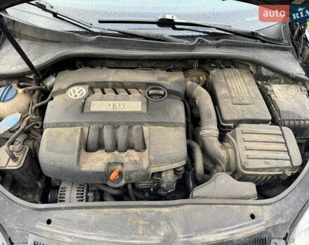 Черный Фольксваген Джетта, объемом двигателя 1.6 л и пробегом 270 тыс. км за 5800 $, фото 10 на Automoto.ua