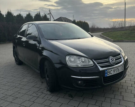 Чорний Фольксваген Джетта, об'ємом двигуна 1.6 л та пробігом 327 тис. км за 4400 $, фото 4 на Automoto.ua