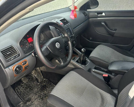 Чорний Фольксваген Джетта, об'ємом двигуна 1.6 л та пробігом 327 тис. км за 4400 $, фото 15 на Automoto.ua