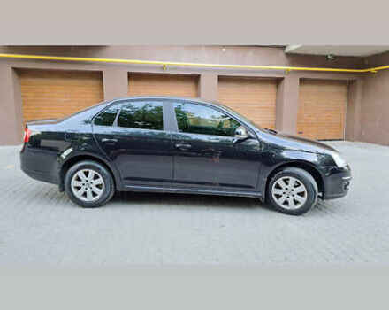 Черный Фольксваген Джетта, объемом двигателя 1.6 л и пробегом 278 тыс. км за 6000 $, фото 3 на Automoto.ua