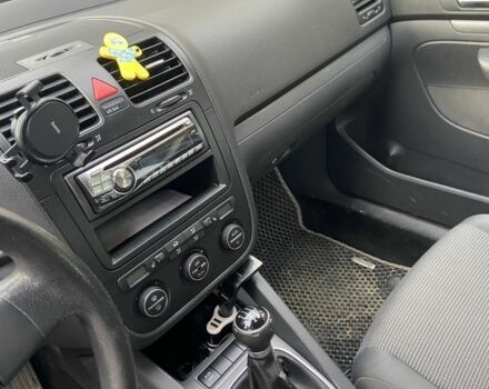 Чорний Фольксваген Джетта, об'ємом двигуна 1.6 л та пробігом 200 тис. км за 4700 $, фото 3 на Automoto.ua