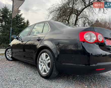 Чорний Фольксваген Джетта, об'ємом двигуна 1.6 л та пробігом 187 тис. км за 5350 $, фото 31 на Automoto.ua