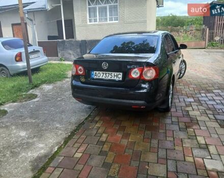 Черный Фольксваген Джетта, объемом двигателя 1.6 л и пробегом 200 тыс. км за 5650 $, фото 4 на Automoto.ua