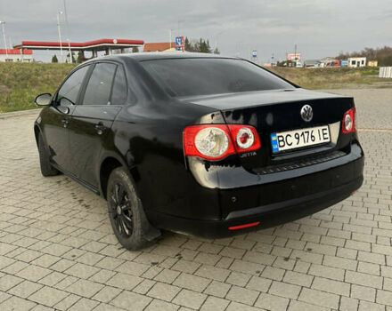 Чорний Фольксваген Джетта, об'ємом двигуна 1.6 л та пробігом 327 тис. км за 4400 $, фото 11 на Automoto.ua