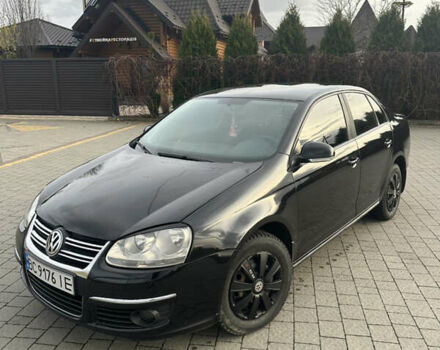 Чорний Фольксваген Джетта, об'ємом двигуна 1.6 л та пробігом 327 тис. км за 4400 $, фото 3 на Automoto.ua