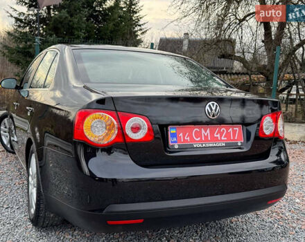 Чорний Фольксваген Джетта, об'ємом двигуна 1.6 л та пробігом 187 тис. км за 5350 $, фото 29 на Automoto.ua