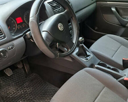 Черный Фольксваген Джетта, объемом двигателя 1.6 л и пробегом 278 тыс. км за 6000 $, фото 8 на Automoto.ua