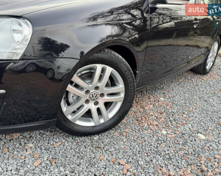Чорний Фольксваген Джетта, об'ємом двигуна 1.6 л та пробігом 187 тис. км за 5350 $, фото 8 на Automoto.ua