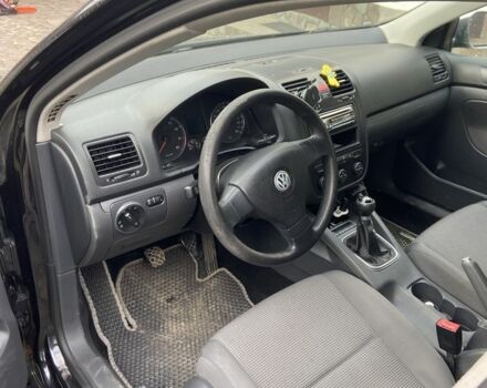 Чорний Фольксваген Джетта, об'ємом двигуна 1.6 л та пробігом 200 тис. км за 4700 $, фото 4 на Automoto.ua