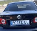 Черный Фольксваген Джетта, объемом двигателя 1.6 л и пробегом 214 тыс. км за 5600 $, фото 1 на Automoto.ua