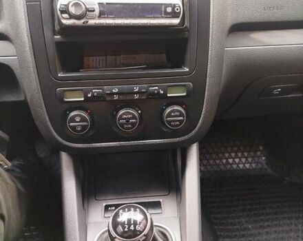 Черный Фольксваген Джетта, объемом двигателя 1.6 л и пробегом 151 тыс. км за 5200 $, фото 8 на Automoto.ua