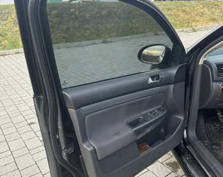 Чорний Фольксваген Джетта, об'ємом двигуна 1.6 л та пробігом 327 тис. км за 4400 $, фото 13 на Automoto.ua